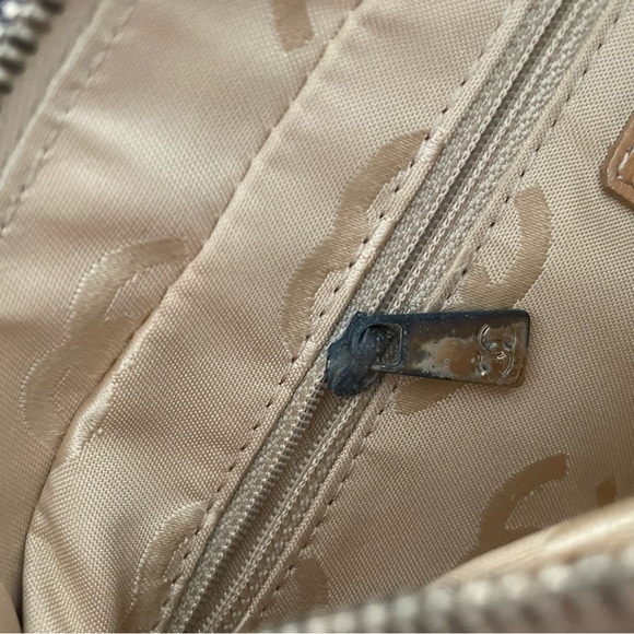 Vintage Chanel Caviar CC Wood Chain Hobo Beige - Picture 9 of 10